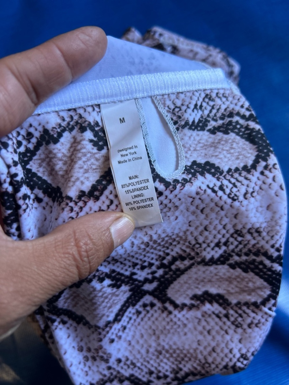 Yira Swimwear 2 piece snake print size M - Picture 7 of 7